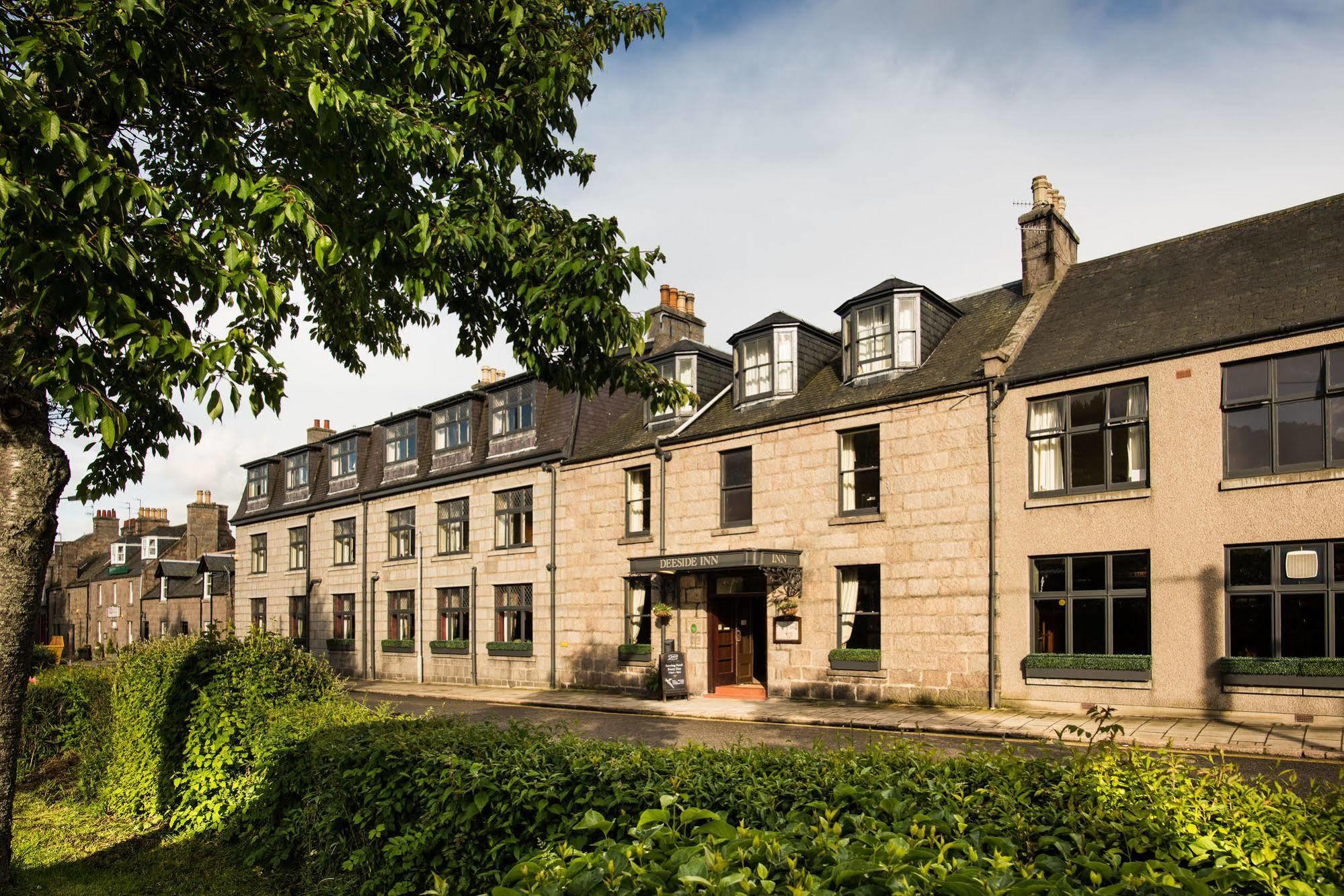 Balmoral Arms Hotel Ballater Kültér fotó